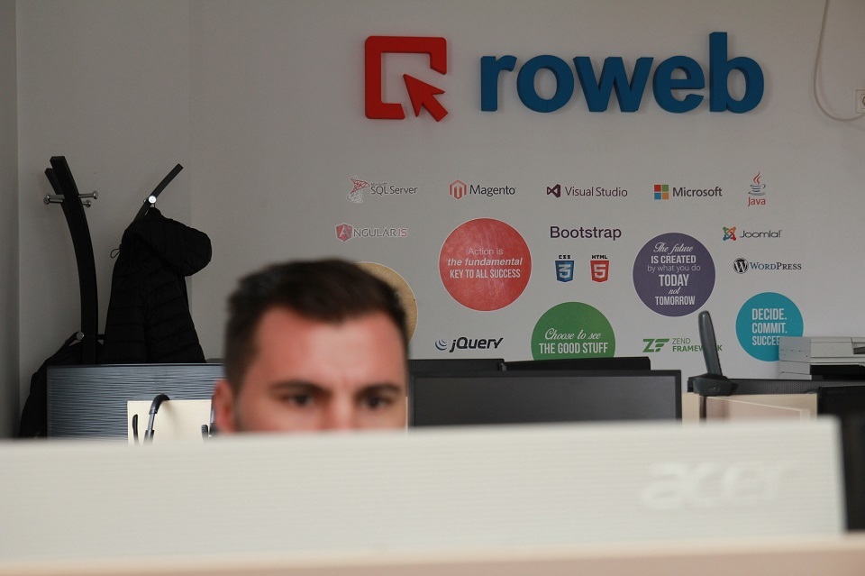 Roweb, a Romanian software company, is expanding its portfolio with a new  client with a turnover of 1 billion pounds –