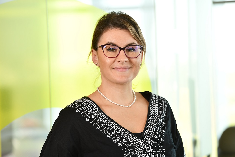 Lili Grecu, Talent Operations Manager SoftServe Romania: Young professionals should focus on continuous learning, networking, building a strong personal brand, and seeking mentorship