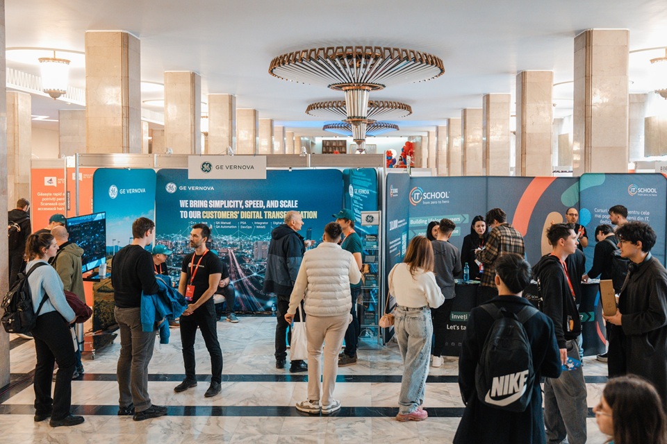 Multilingual Career Opportunities at Angajatori de TOP Bucharest