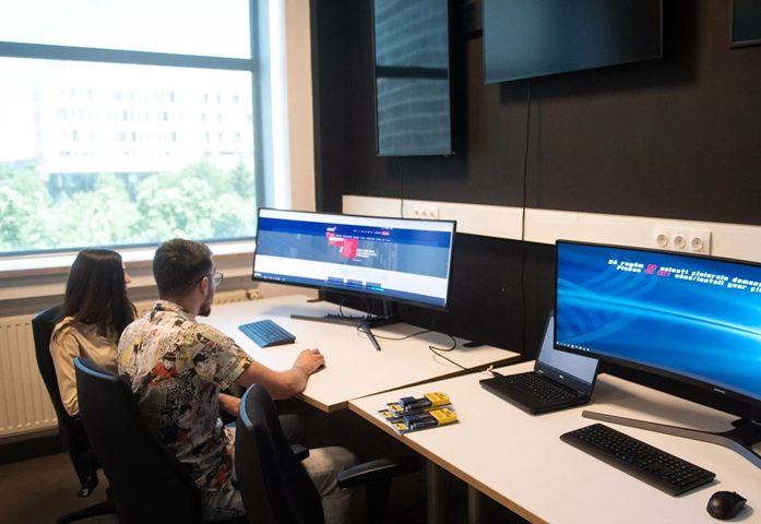 Romanian-American University integrates AI and critical thinking across all degree programs