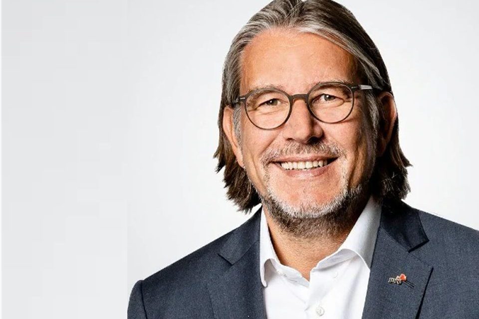PwC: AI adoption across automotive value chain to surge as sector grapples with rising competition